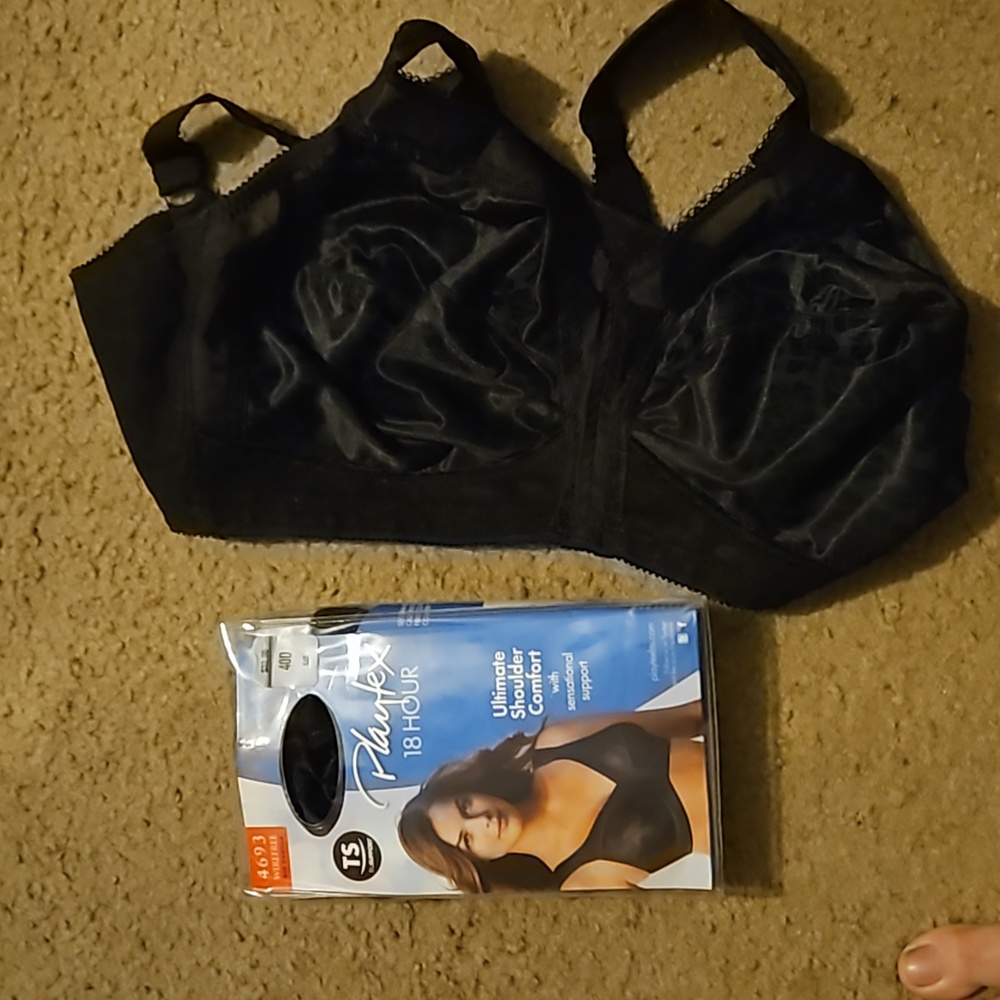 2 Playtex 18-Hour Ultimate Shoulder Comfort Bras 4693 Black Wirefree Size 40D